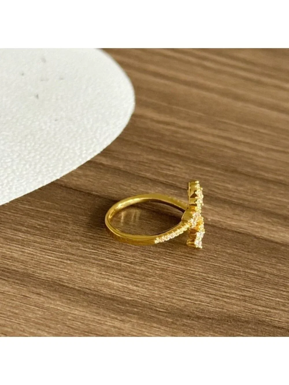 Diamond flower ring Q648